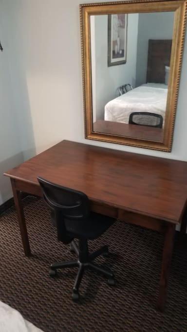 Hotel 2 Queen Beds Hotel Room 220 Booking Stillwater Eksteriør bilde